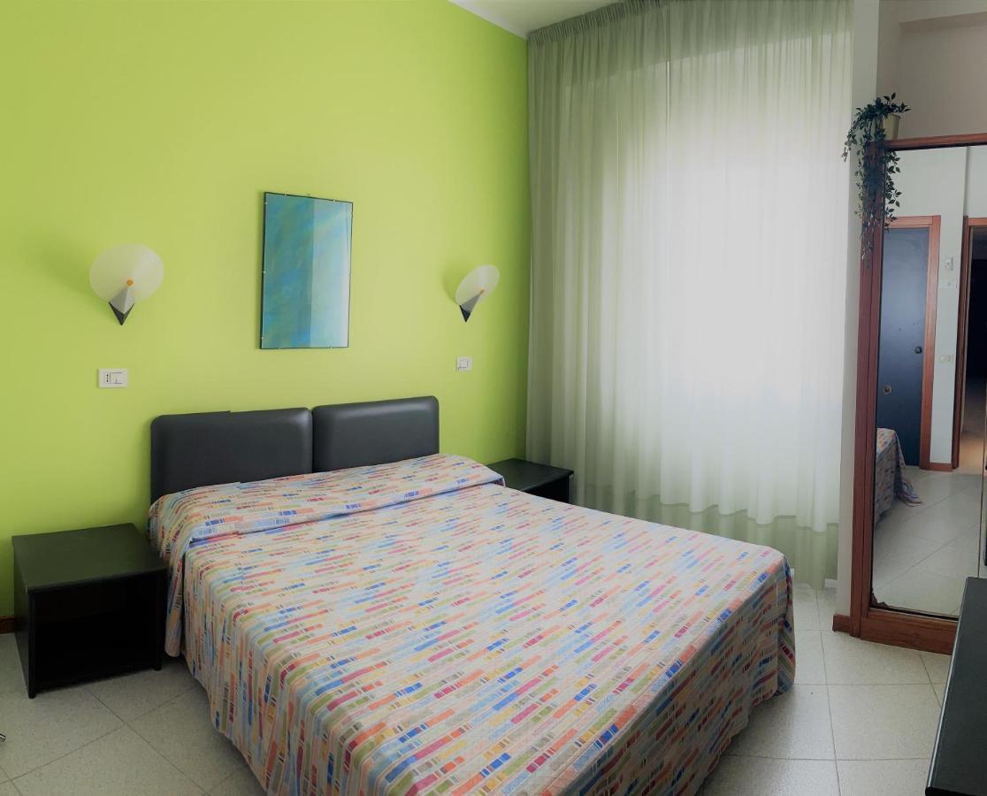 Hotel Borgo Marina Rodi Garganico Buitenkant foto