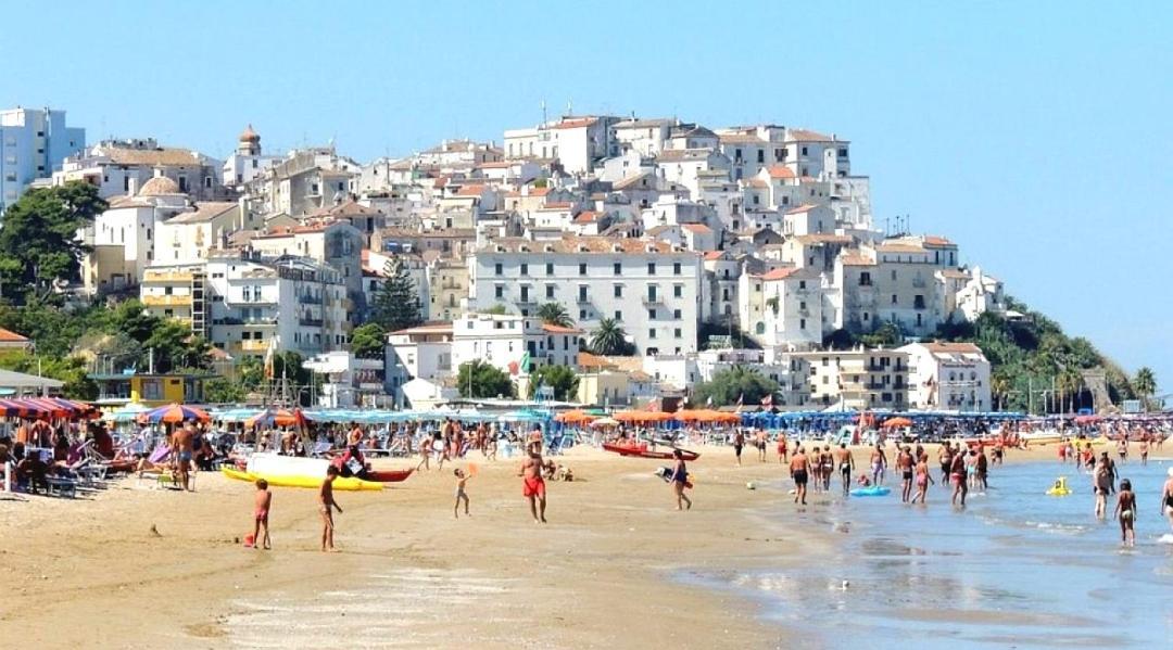 Hotel Borgo Marina Rodi Garganico Buitenkant foto