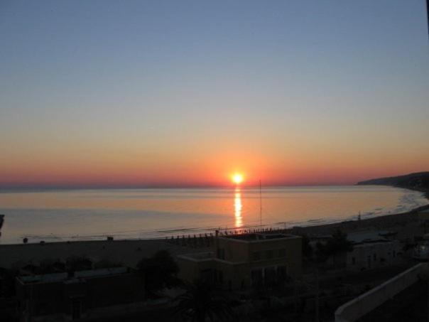 Hotel Borgo Marina Rodi Garganico Buitenkant foto