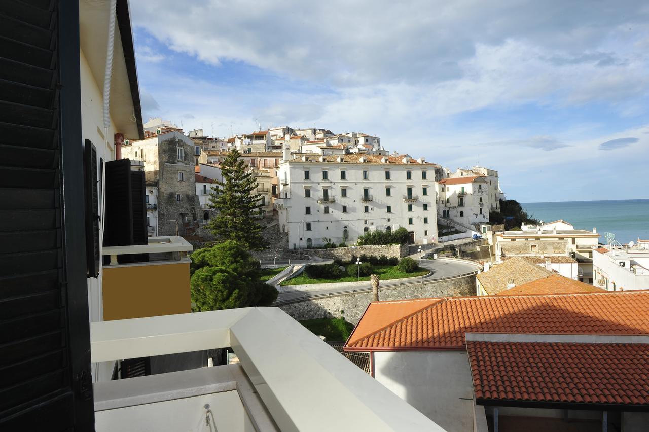 Hotel Borgo Marina Rodi Garganico Buitenkant foto