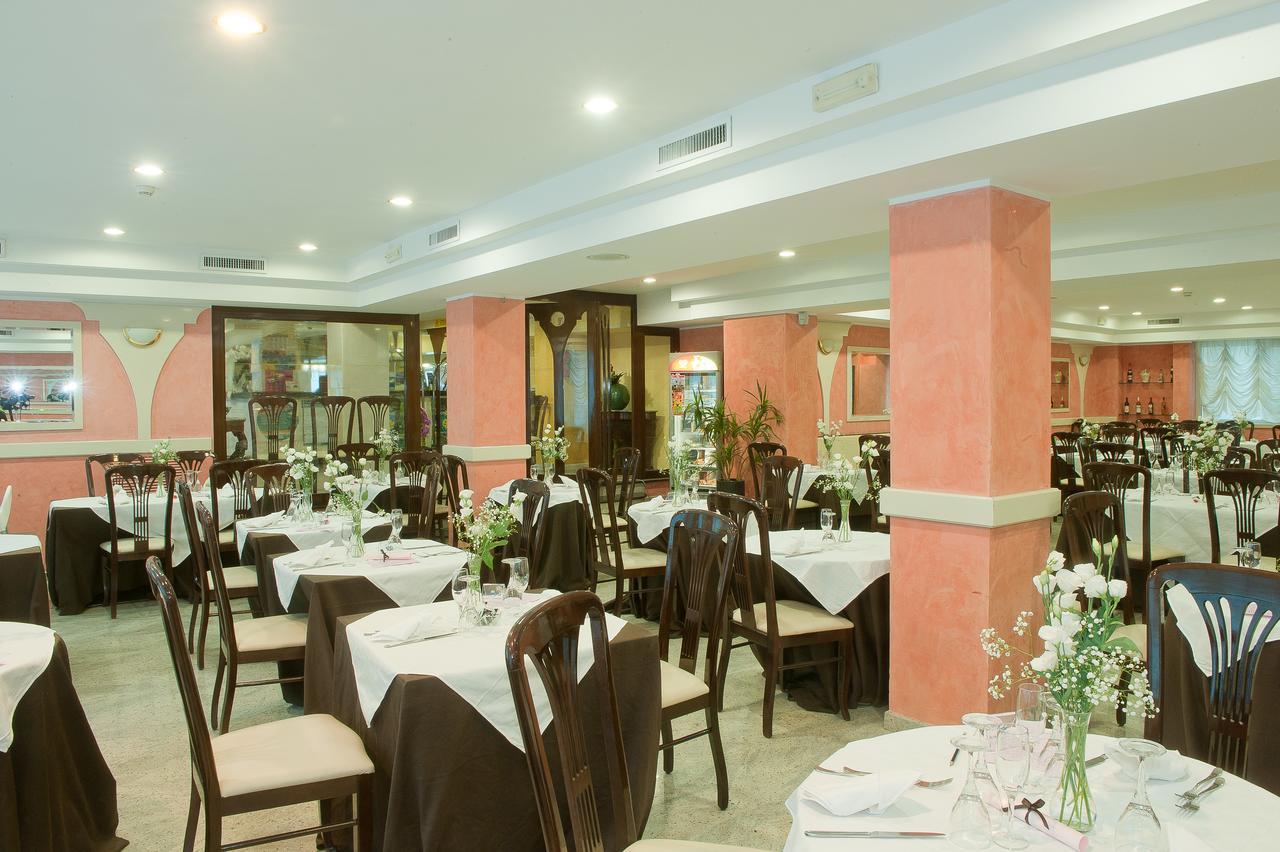 Hotel Borgo Marina Rodi Garganico Buitenkant foto