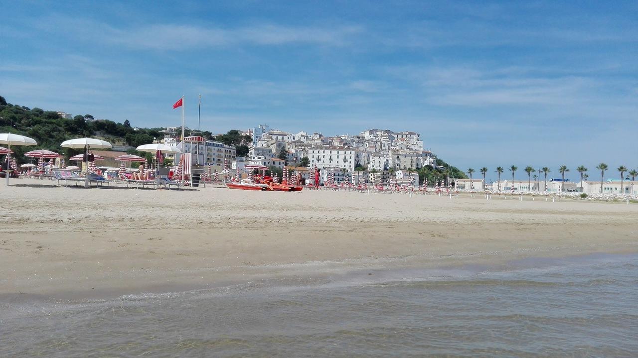 Hotel Borgo Marina Rodi Garganico Buitenkant foto