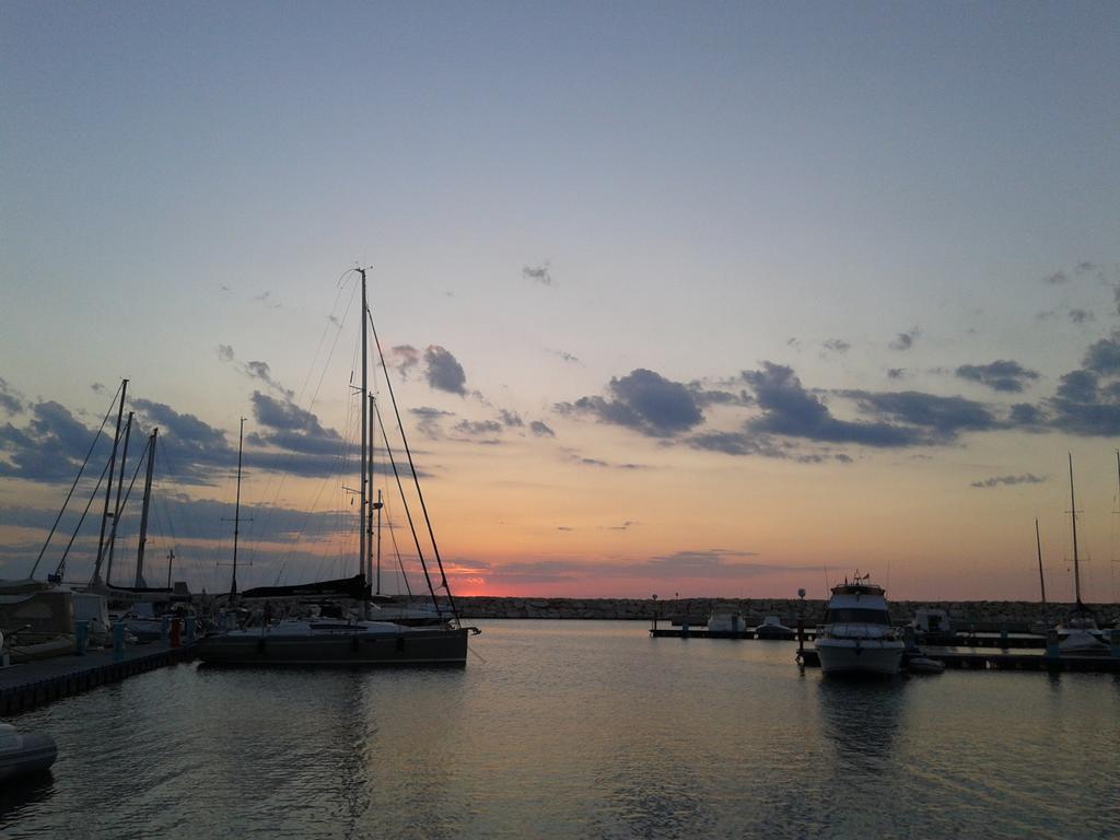 Hotel Borgo Marina Rodi Garganico Buitenkant foto