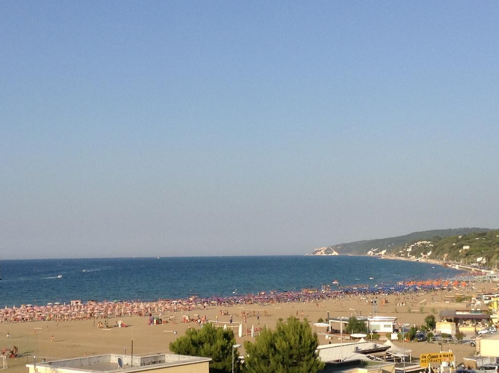 Hotel Borgo Marina Rodi Garganico Buitenkant foto